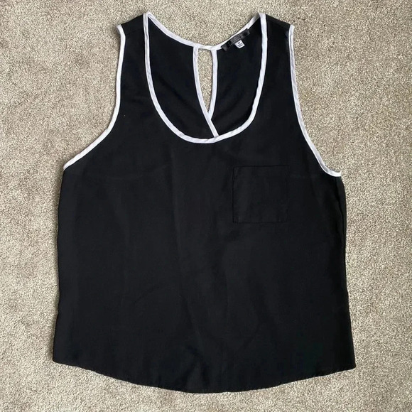 SOY Shine On You Sleeveless Black White Trimmed Cross Back Straps Blouse Size M - Picture 2 of 11
